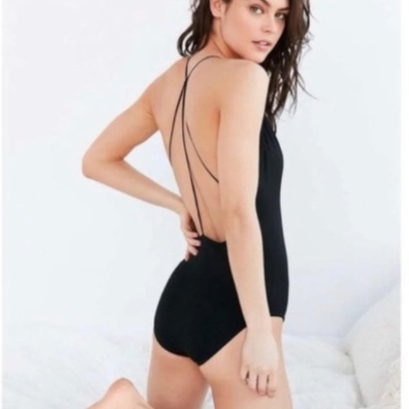 Urban Outfitters Strappy Plunge Bodysuit - Picture 3 of 4